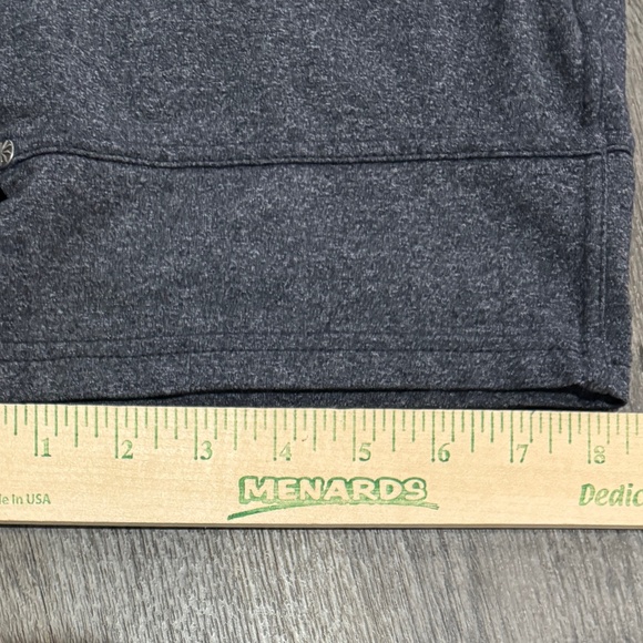 Athleta Bettona Gray Bermuda Shorts Small 819755 - Picture 6 of 9